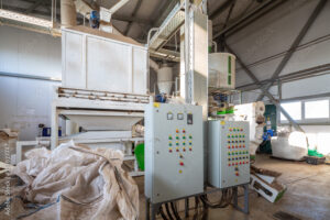 1000_F_251827747_4Cpf9YwzWn0kWya6TX2ScyDpV2pKLIxG